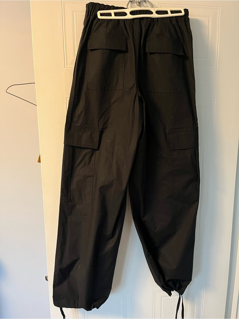 JJXXWide leg cargo pant with adjustable ankle ties